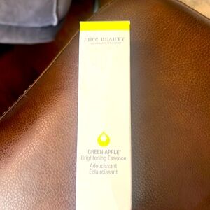 Juice beauty green apple brightening essence